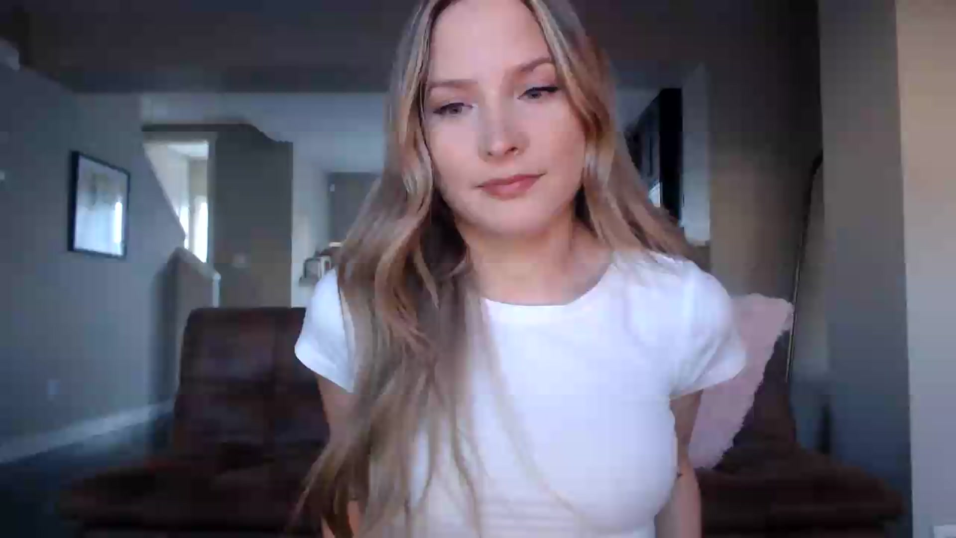 Gallery image thumbnail from AlexisWildest's myfreecams stream on, 08/25/2026, 03:46 image 8 of 20