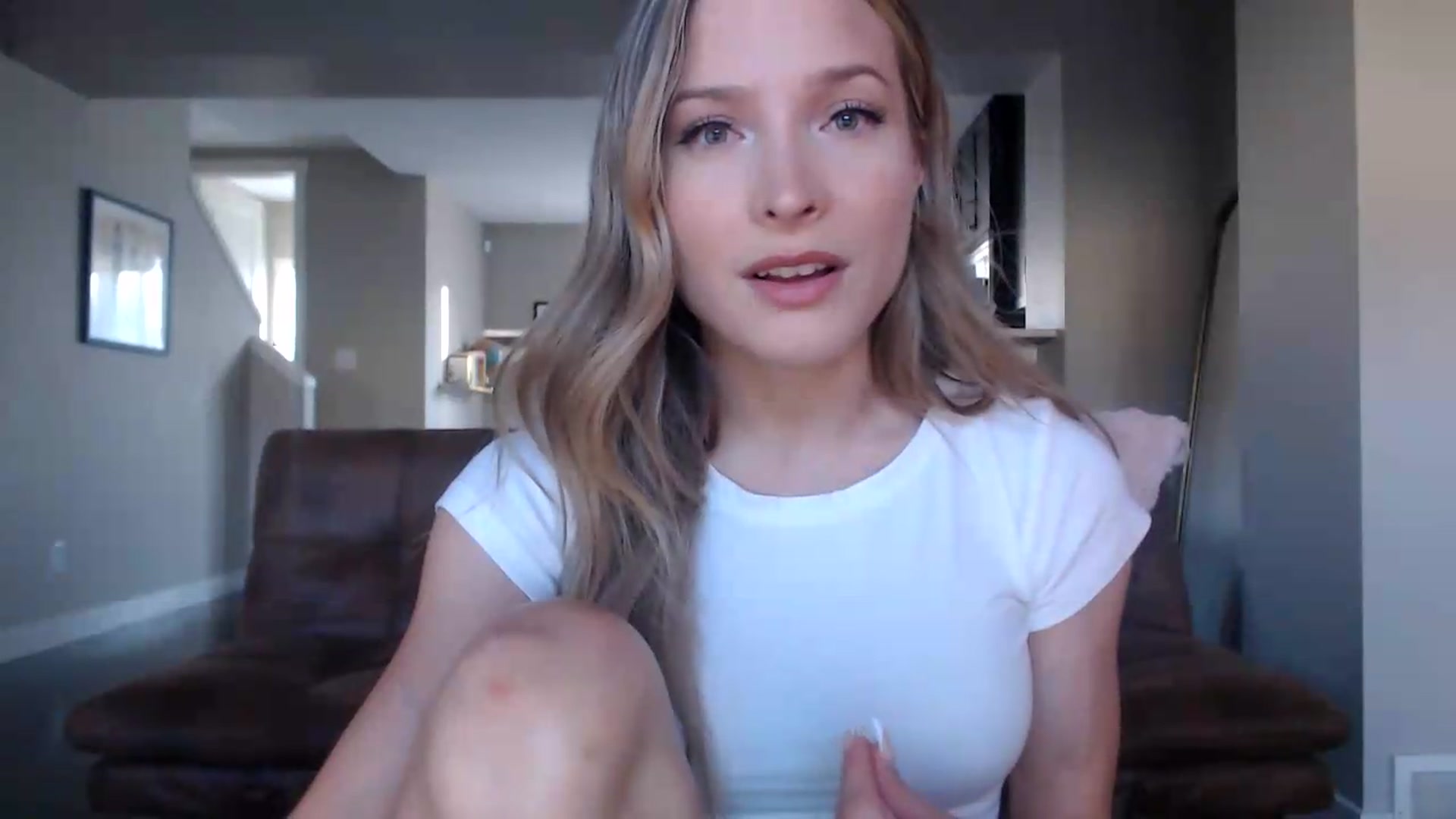 Gallery image thumbnail from AlexisWildest's myfreecams stream on, 08/25/2026, 03:46 image 7 of 20