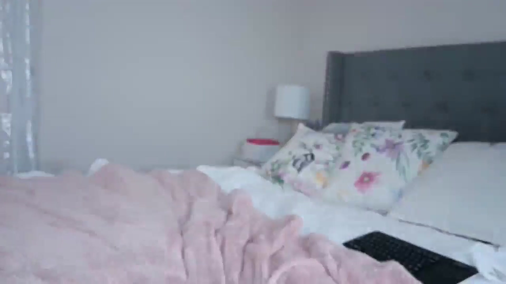 Gallery image thumbnail from Alexis_Amorr's myfreecams stream on, 05/28/2024, 21:46 image 12 of 20