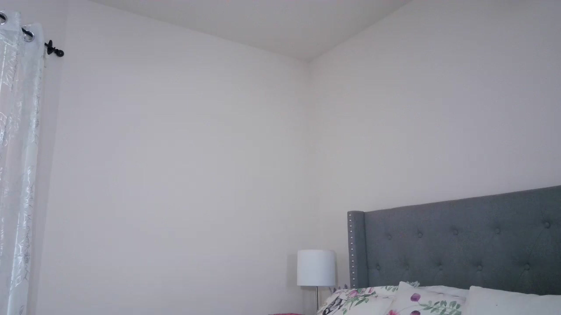 Gallery image thumbnail from Alexis_Amorr's myfreecams stream on, 06/06/2024, 18:39 image 9 of 20