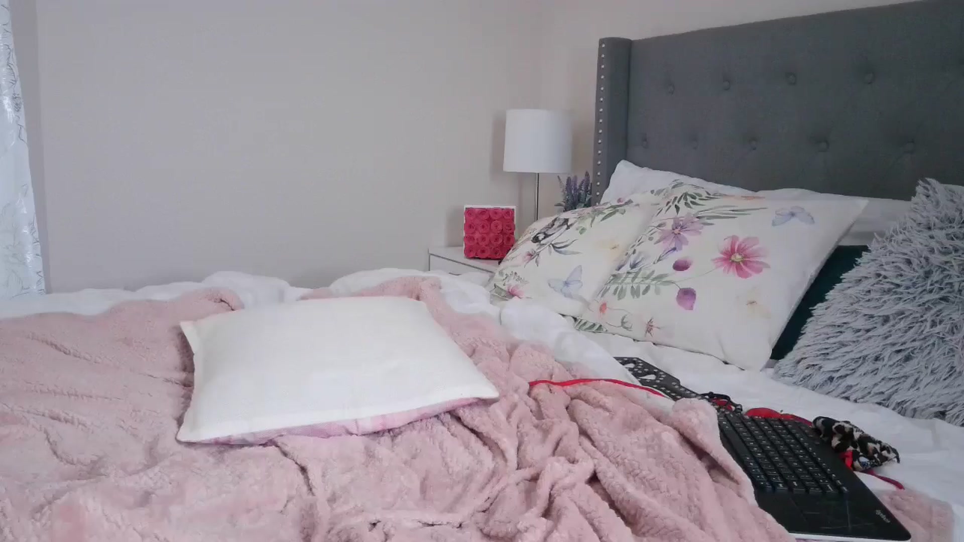 Gallery image thumbnail from Alexis_Amorr's myfreecams stream on, 07/01/2024, 21:57 image 13 of 20