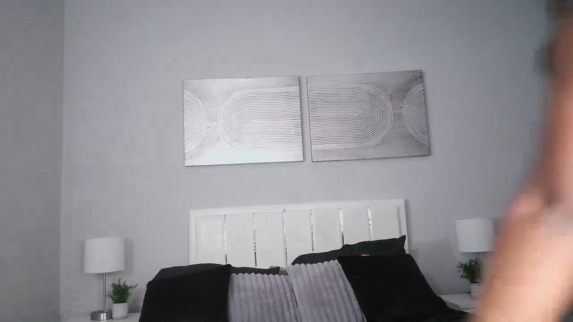 Gallery image thumbnail from Alexis_Amorr's myfreecams stream on, 04/02/2025, 17:54 image 20 of 20