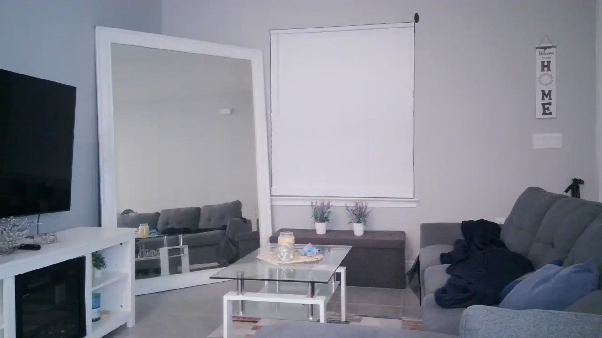 Gallery image thumbnail from Alexis_Amorr's myfreecams stream on, 04/17/2025, 01:02 image 20 of 20