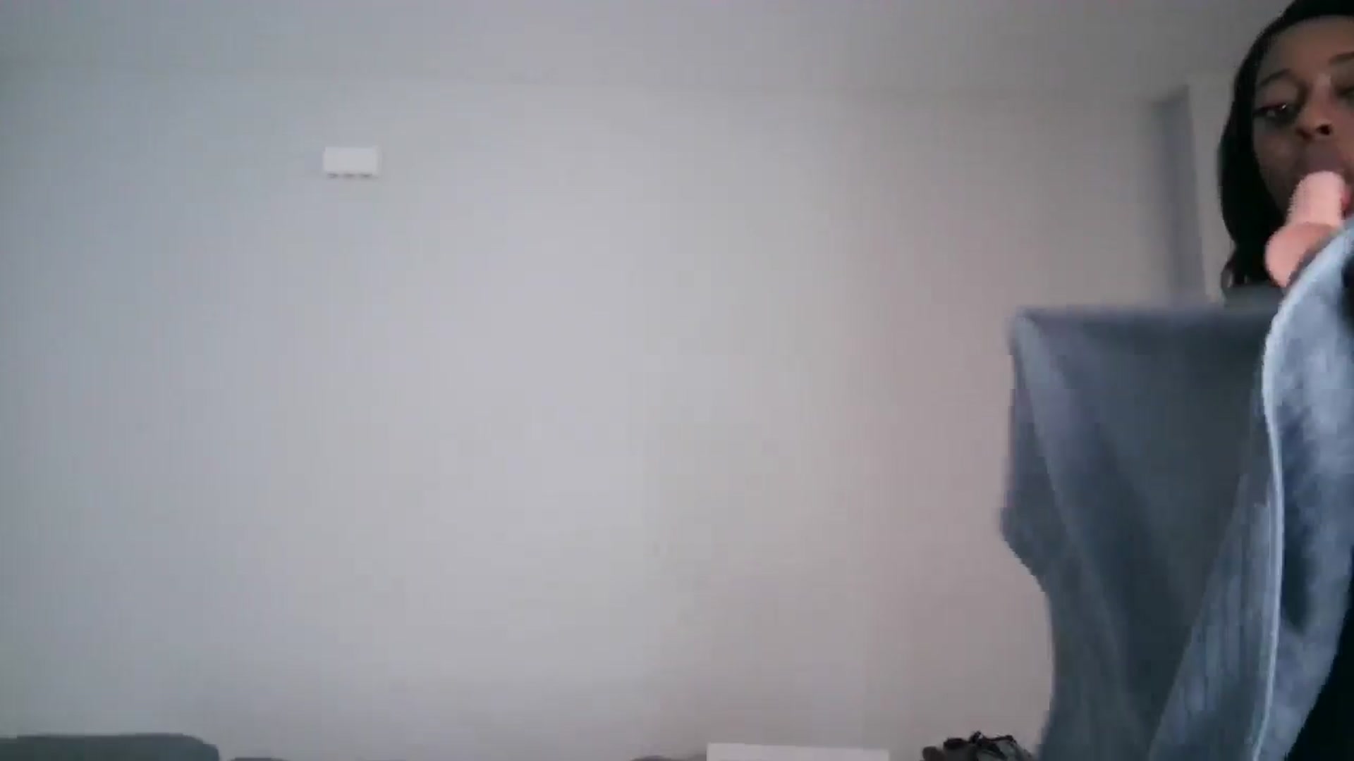 Gallery image thumbnail from Alexis_Amorr's myfreecams stream on, 04/28/2025, 03:16 image 12 of 20