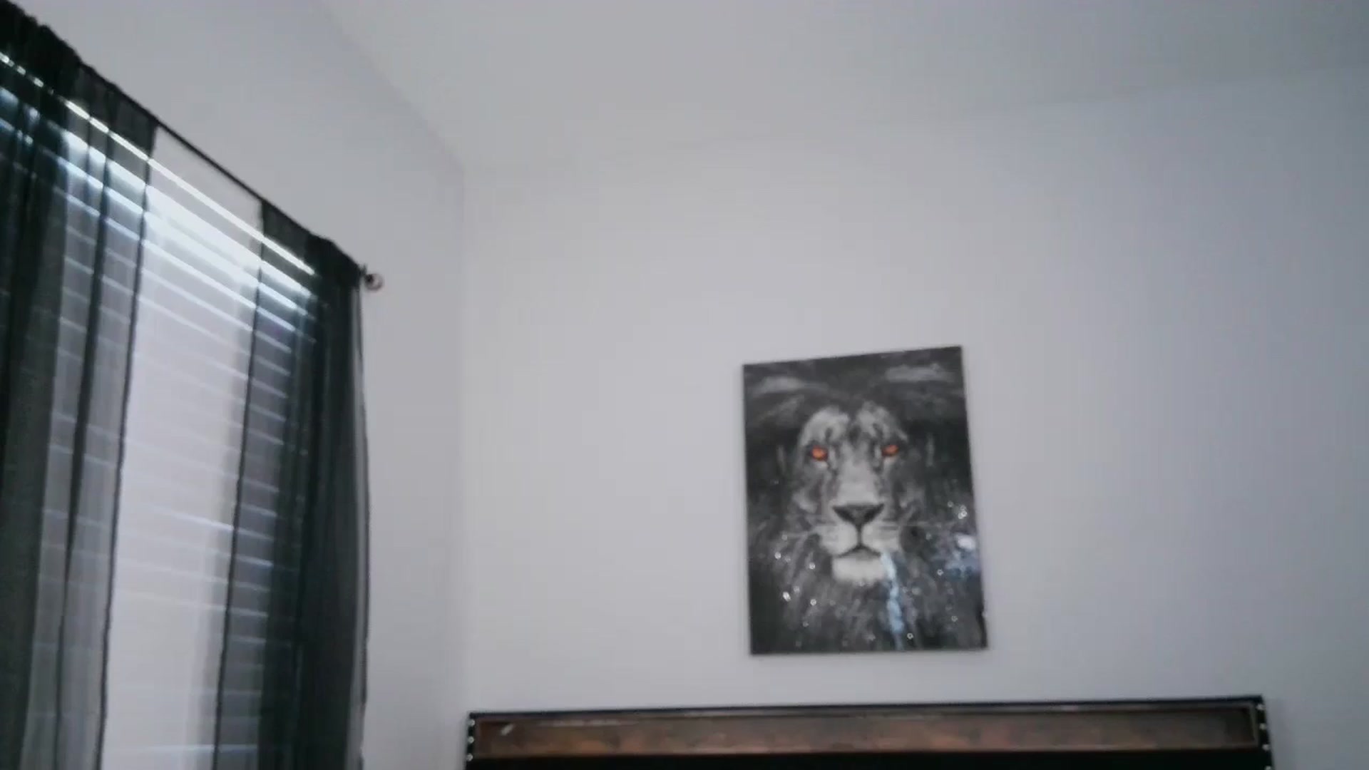 Gallery image thumbnail from Alexis_Amorr's myfreecams stream on, 05/16/2025, 17:46 image 12 of 20