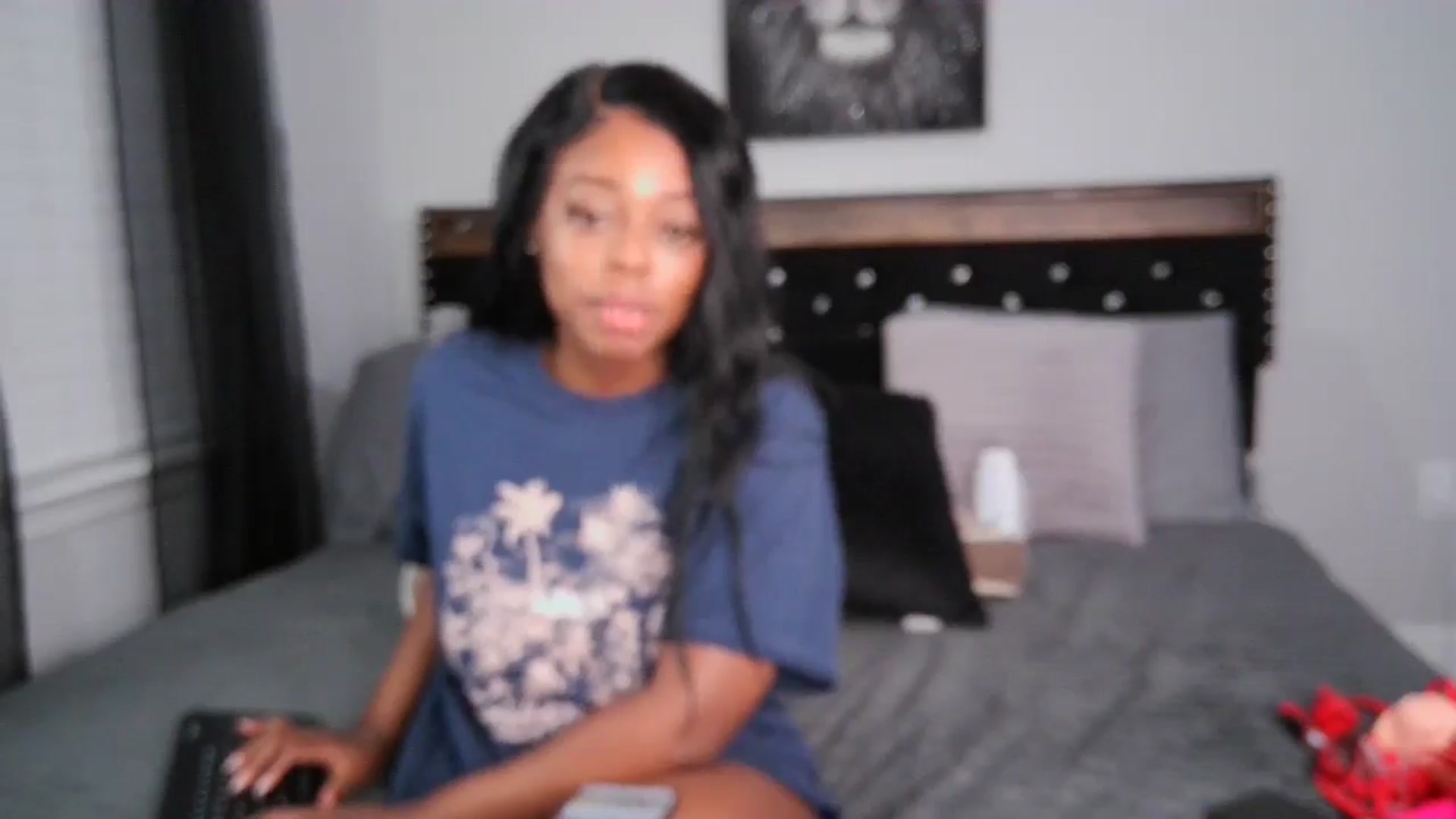 Gallery image thumbnail from Alexis_Amorr's myfreecams stream on, 05/28/2025, 03:36 image 14 of 20