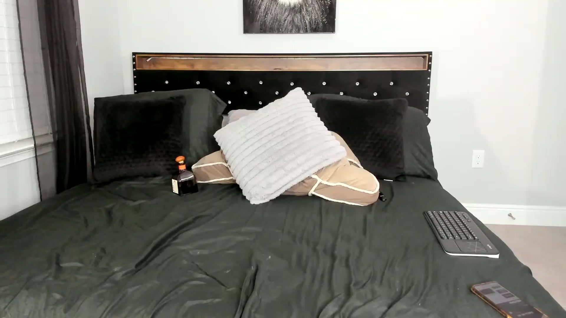 Gallery image thumbnail from Alexis_Amorr's myfreecams stream on, 08/12/2025, 01:50 image 13 of 20