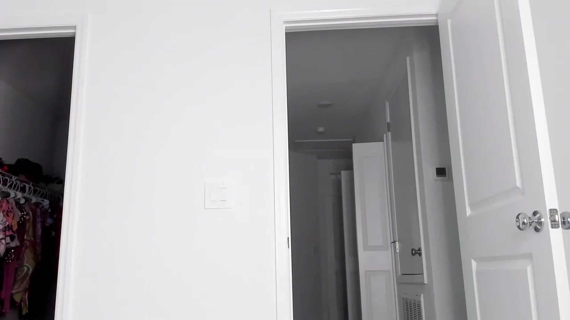 Gallery image thumbnail from Alexis_Amorr's myfreecams stream on, 07/18/2026, 20:06 image 2 of 20
