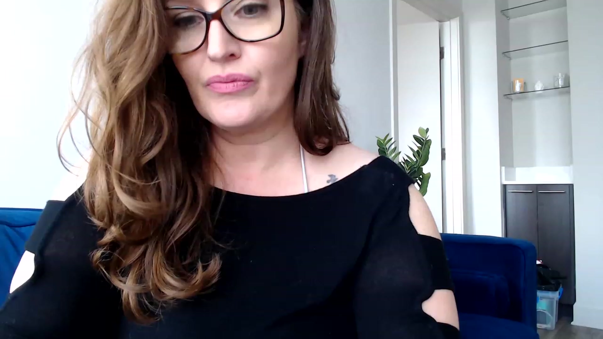 Gallery image thumbnail from Alexis_Anne's myfreecams stream on, 11/26/2022, 17:47 image 20 of 20