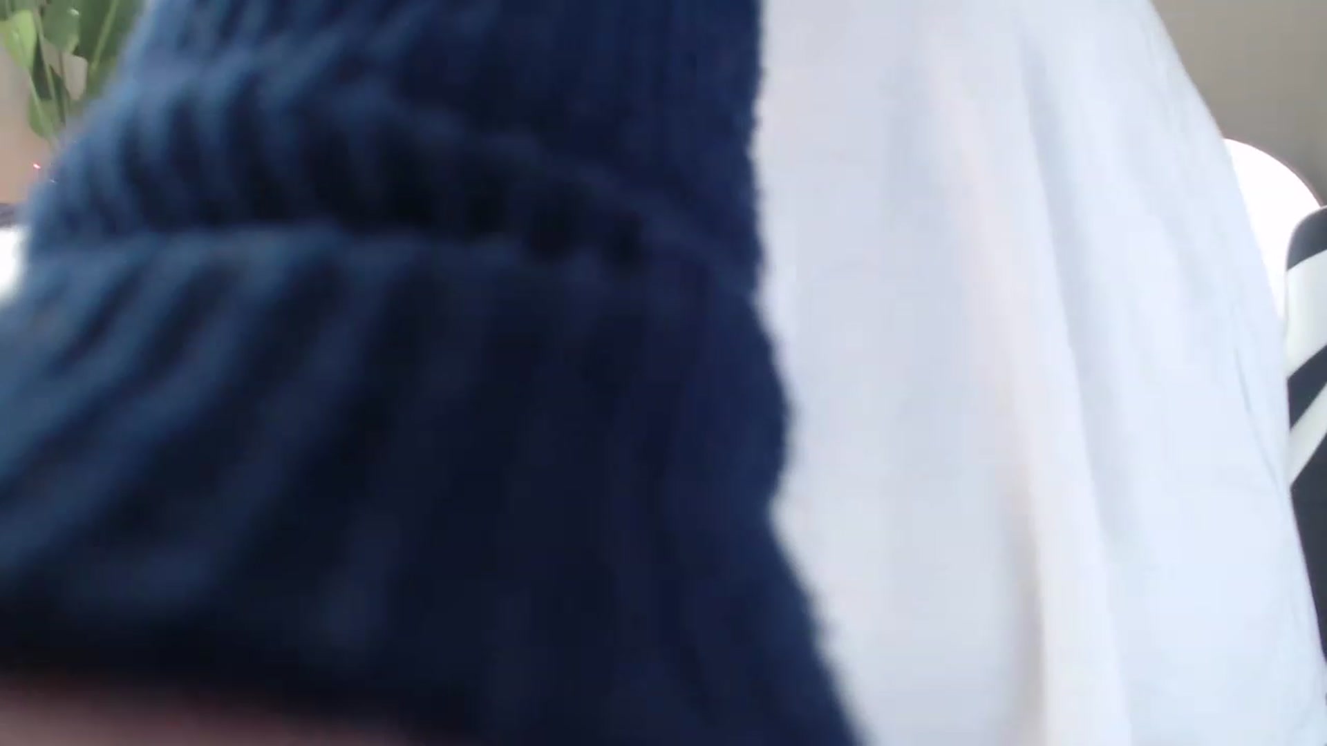 Gallery image thumbnail from Alexis_Anne's myfreecams stream on, 12/10/2022, 19:39 image 19 of 20