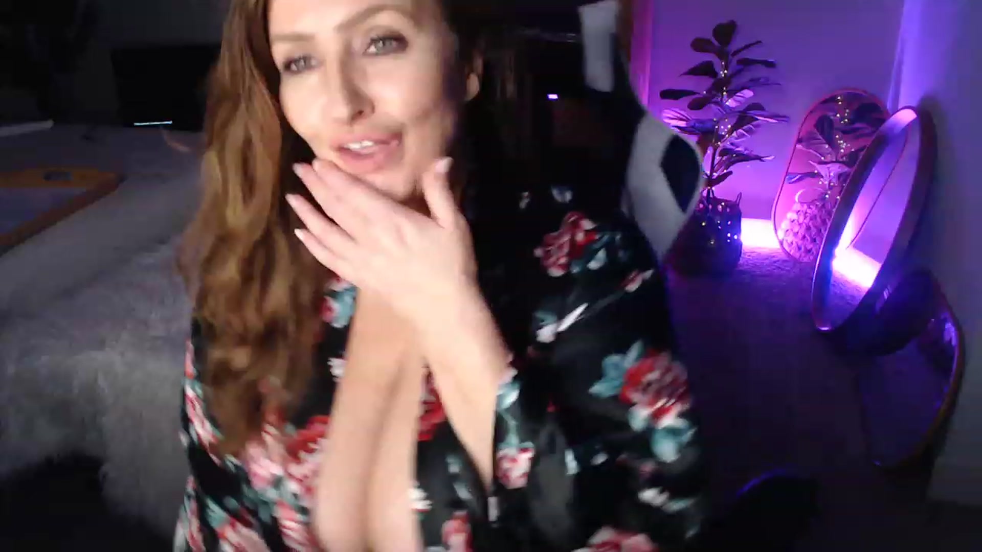 Gallery image thumbnail from Alexis_Anne's myfreecams stream on, 01/08/2023, 04:30 image 20 of 20