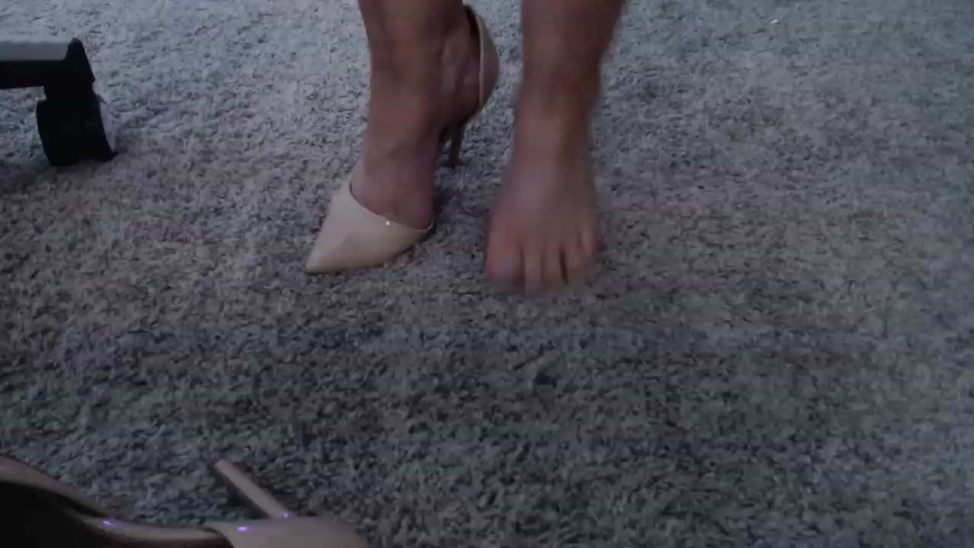 Gallery image thumbnail from Alexis_Anne's myfreecams stream on, 01/13/2023, 21:39 image 1 of 20