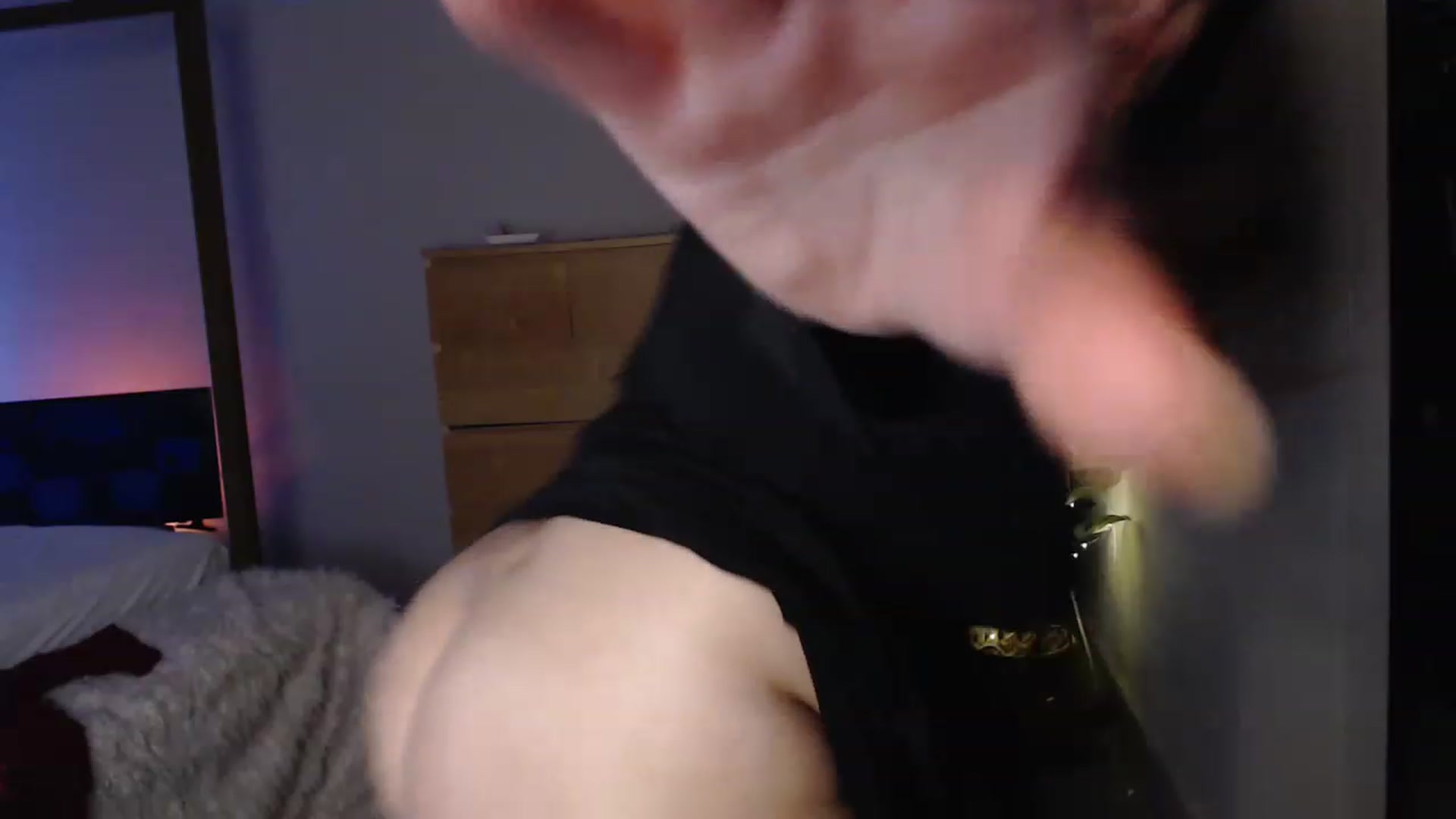 Gallery image thumbnail from Alexis_Anne's myfreecams stream on, 01/18/2023, 04:18 image 18 of 20