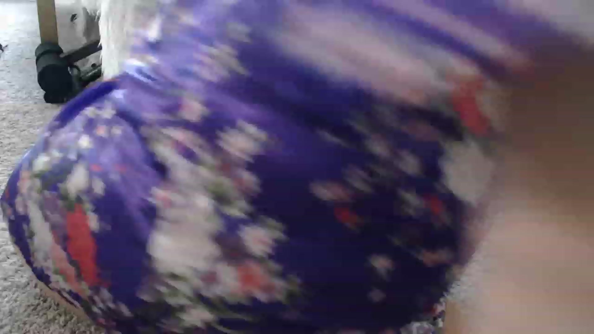 Gallery image thumbnail from Alexis_Anne's myfreecams stream on, 01/29/2023, 21:18 image 1 of 20