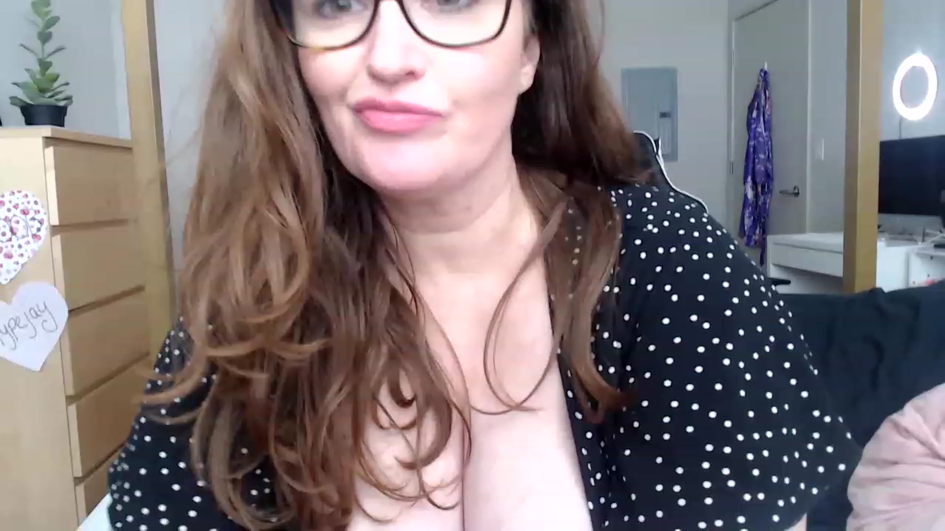 Gallery image thumbnail from Alexis_Anne's myfreecams stream on, 02/01/2023, 20:54 image 6 of 20