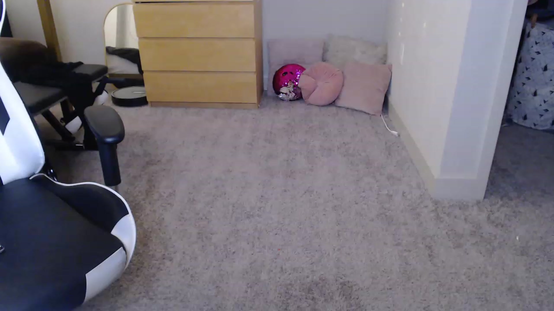 Gallery image thumbnail from Alexis_Anne's myfreecams stream on, 02/25/2023, 23:12 image 19 of 20