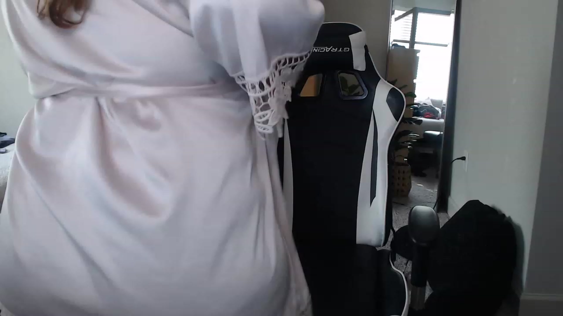 Gallery image thumbnail from Alexis_Anne's myfreecams stream on, 03/27/2023, 23:19 image 11 of 20