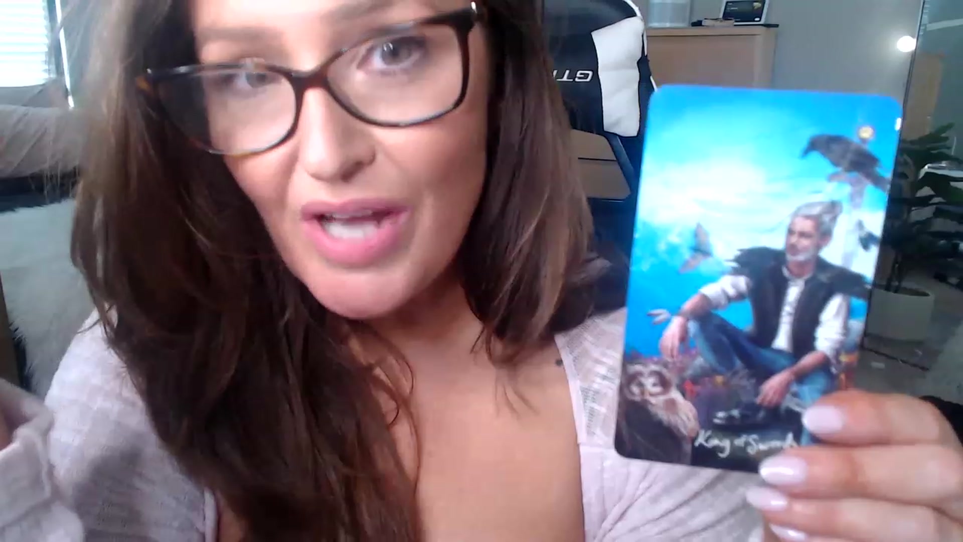 Gallery image thumbnail from Alexis_Anne's myfreecams stream on, 04/21/2023, 19:12 image 12 of 20