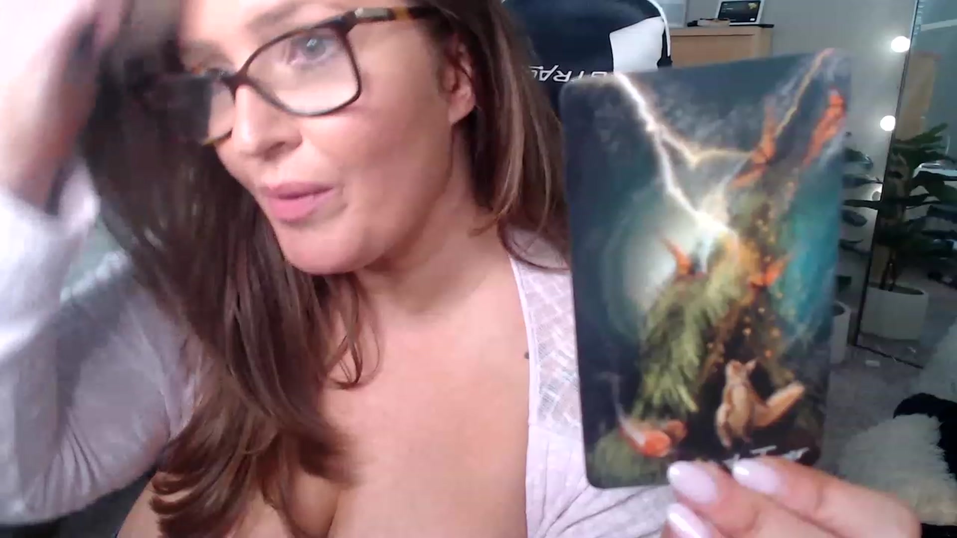 Gallery image thumbnail from Alexis_Anne's myfreecams stream on, 04/21/2023, 19:12 image 11 of 20