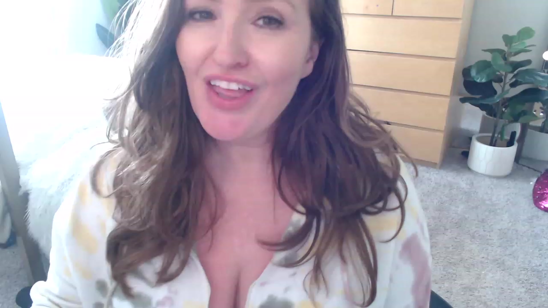 Gallery image thumbnail from Alexis_Anne's myfreecams stream on, 05/16/2023, 18:24 image 20 of 20