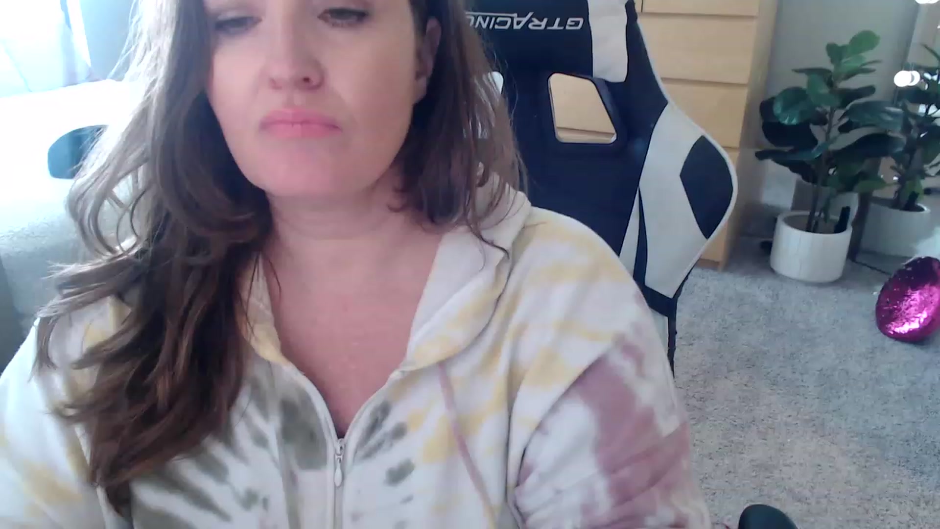 Gallery image thumbnail from Alexis_Anne's myfreecams stream on, 05/16/2023, 18:24 image 1 of 20