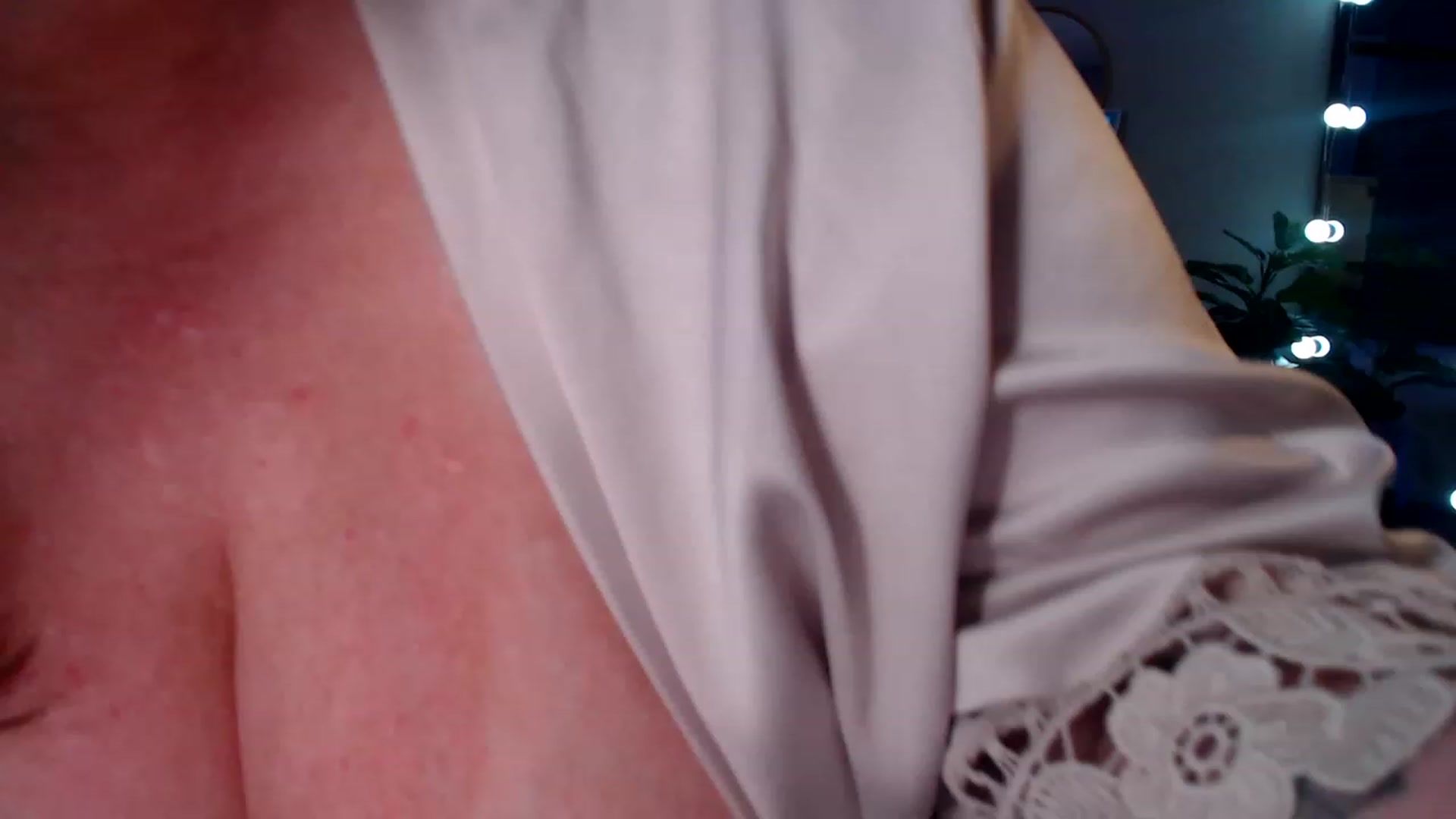 Gallery image thumbnail from Alexis_Anne's myfreecams stream on, 06/03/2023, 01:42 image 1 of 20