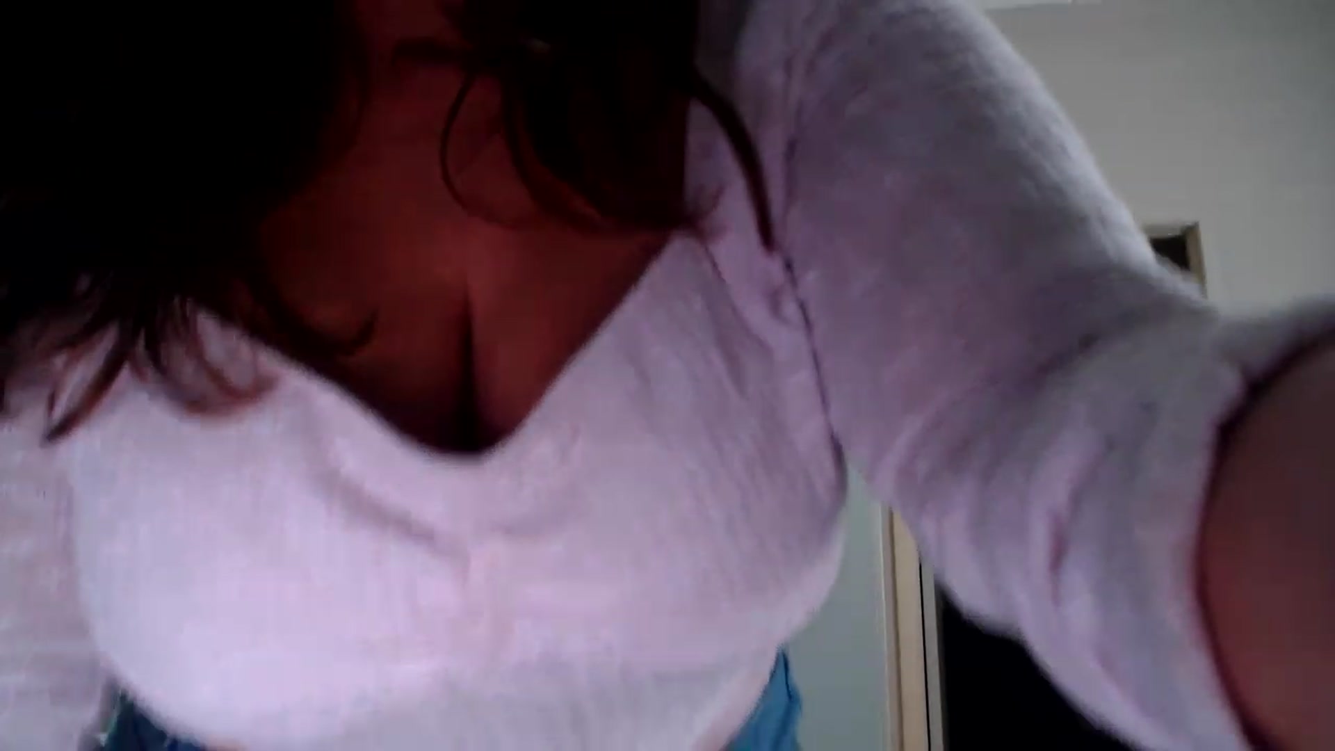 Gallery image thumbnail from Alexis_Anne's myfreecams stream on, 06/09/2023, 01:46 image 14 of 20