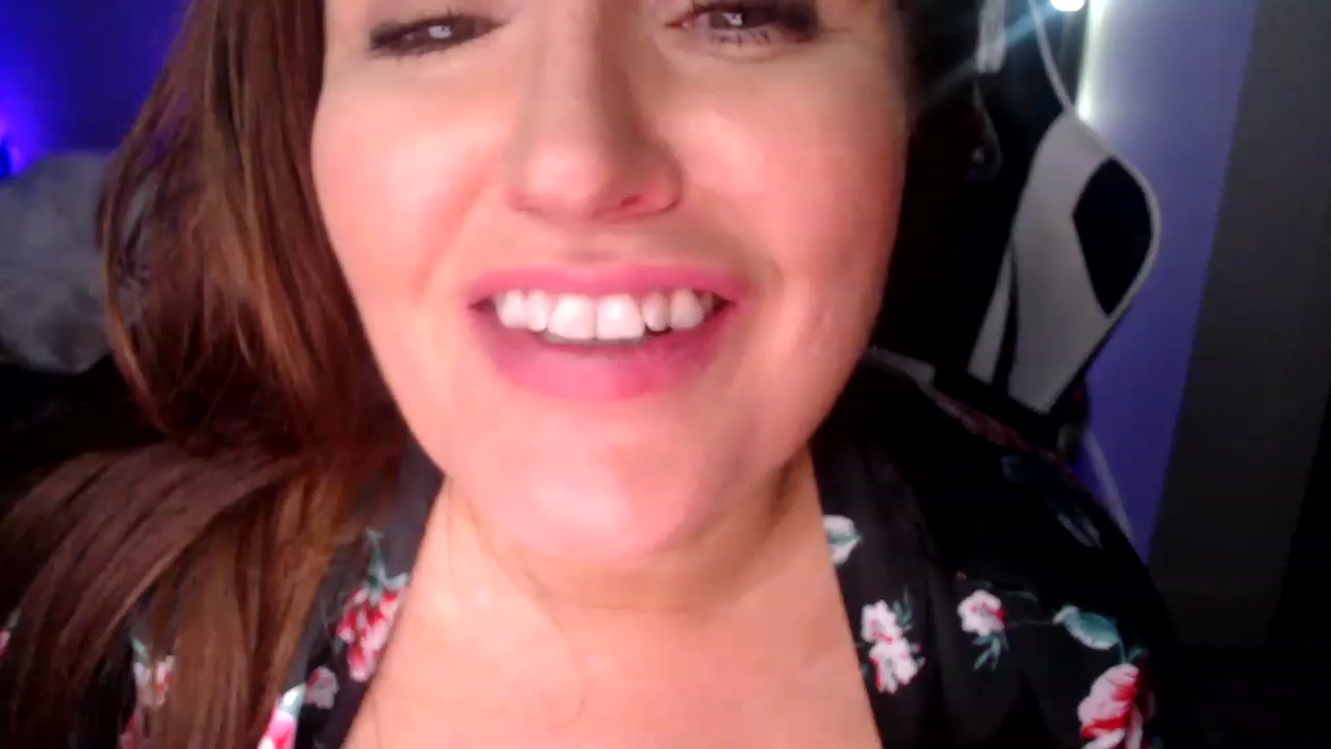 Gallery image thumbnail from Alexis_Anne's myfreecams stream on, 06/14/2023, 03:45 image 13 of 20