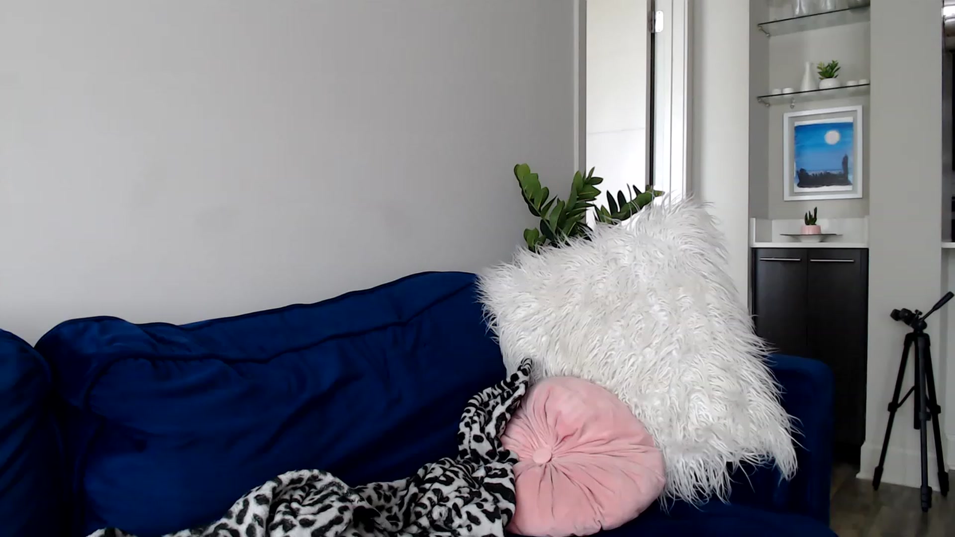Gallery image thumbnail from Alexis_Anne's myfreecams stream on, 06/22/2023, 19:10 image 4 of 20