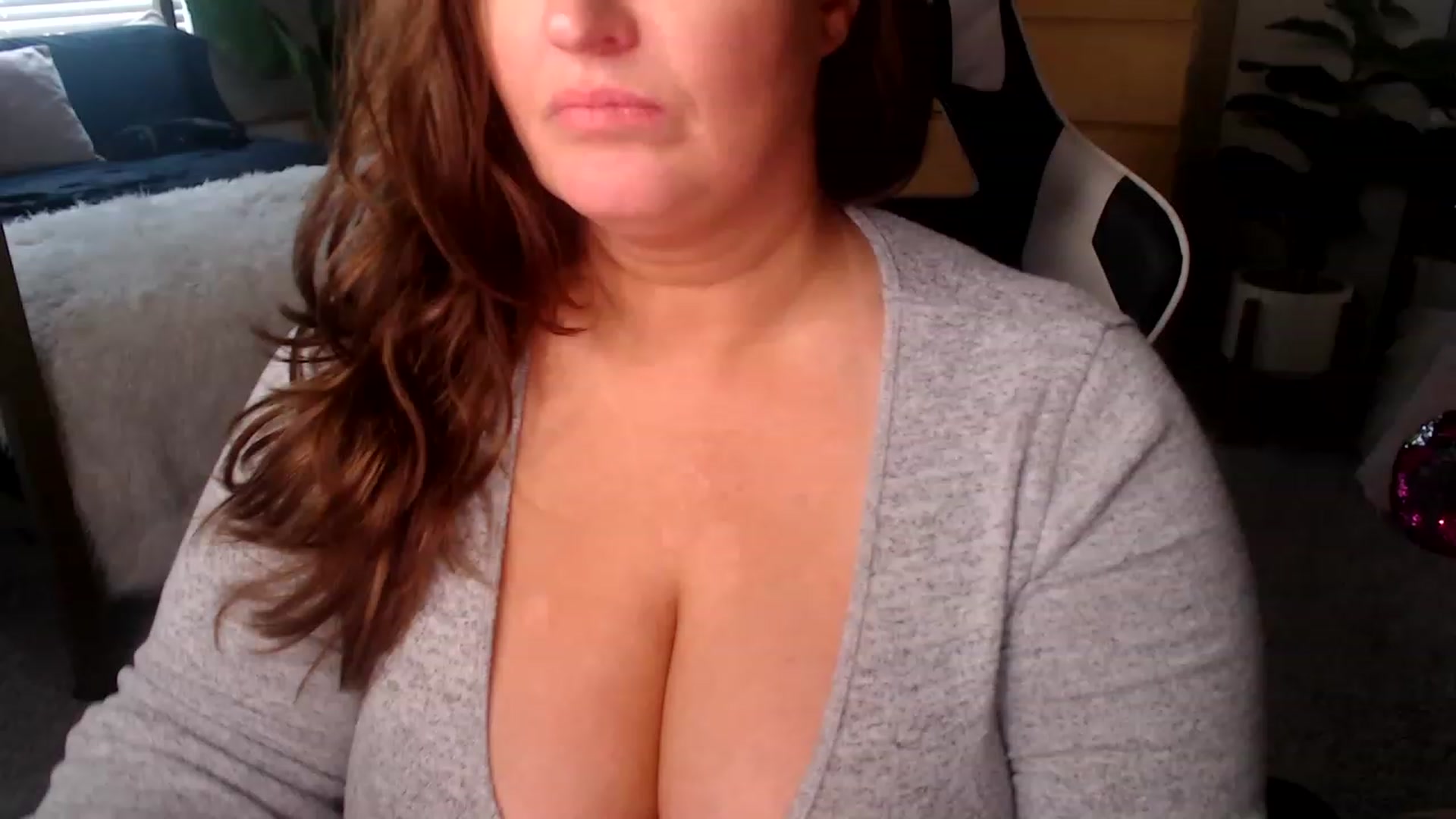 Gallery image thumbnail from Alexis_Anne's myfreecams stream on, 07/03/2023, 23:14 image 14 of 20