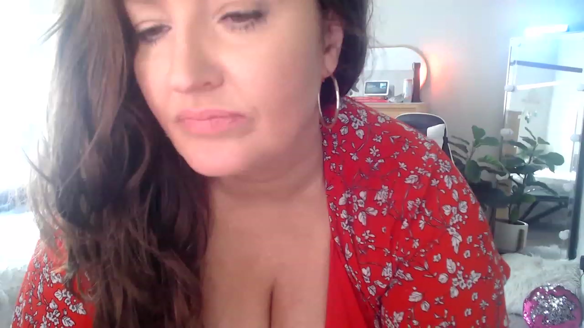 Gallery image thumbnail from Alexis_Anne's myfreecams stream on, 07/04/2023, 20:04 image 12 of 20
