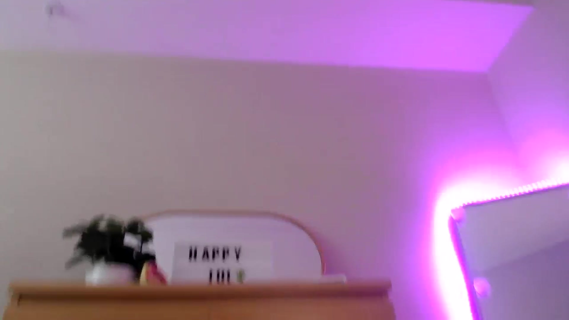 Gallery image thumbnail from Alexis_Anne's myfreecams stream on, 07/30/2023, 20:01 image 3 of 20