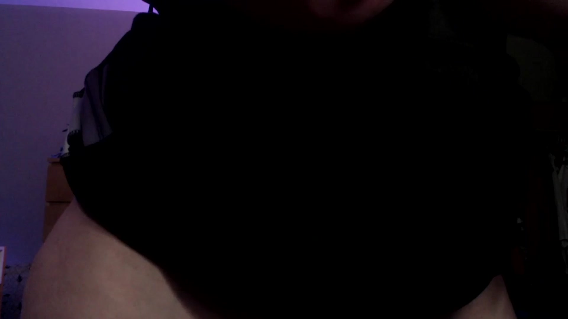 Gallery image thumbnail from Alexis_Anne's myfreecams stream on, 08/09/2023, 01:53 image 17 of 20