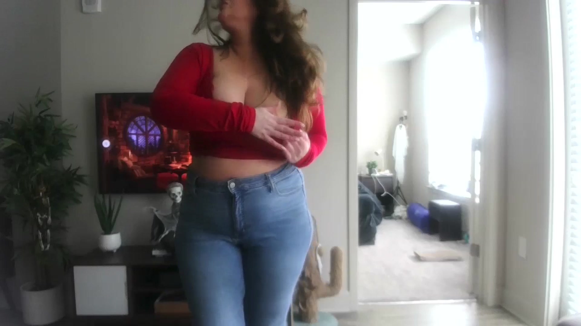 Gallery image thumbnail from Alexis_Anne's myfreecams stream on, 09/27/2023, 20:31 image 2 of 20