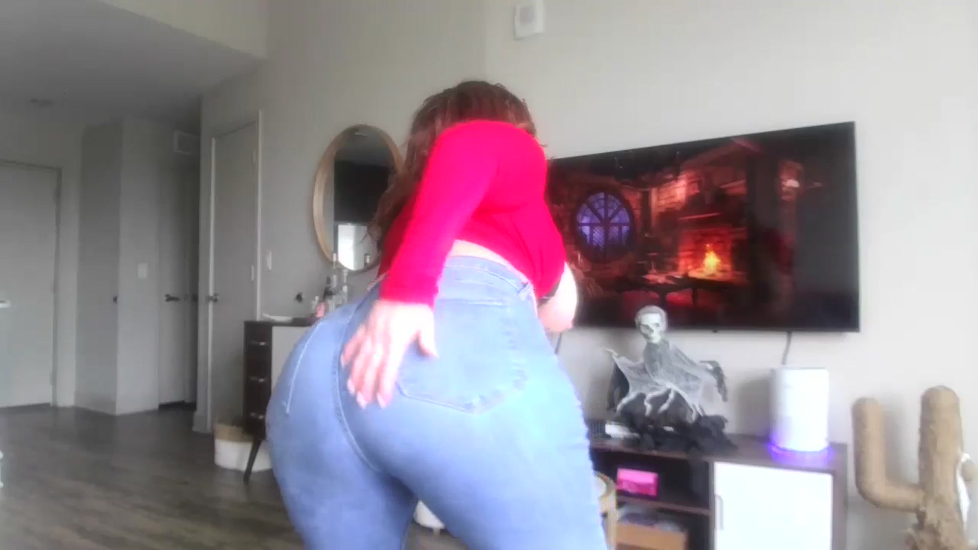 Gallery image thumbnail from Alexis_Anne's myfreecams stream on, 09/27/2023, 20:31 image 14 of 20