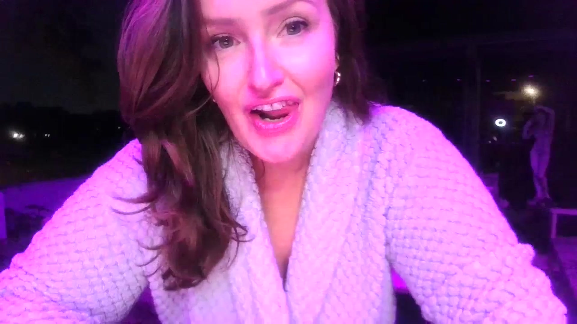 Gallery image thumbnail from Alexis_Anne's myfreecams stream on, 11/24/2023, 24:46 image 7 of 20