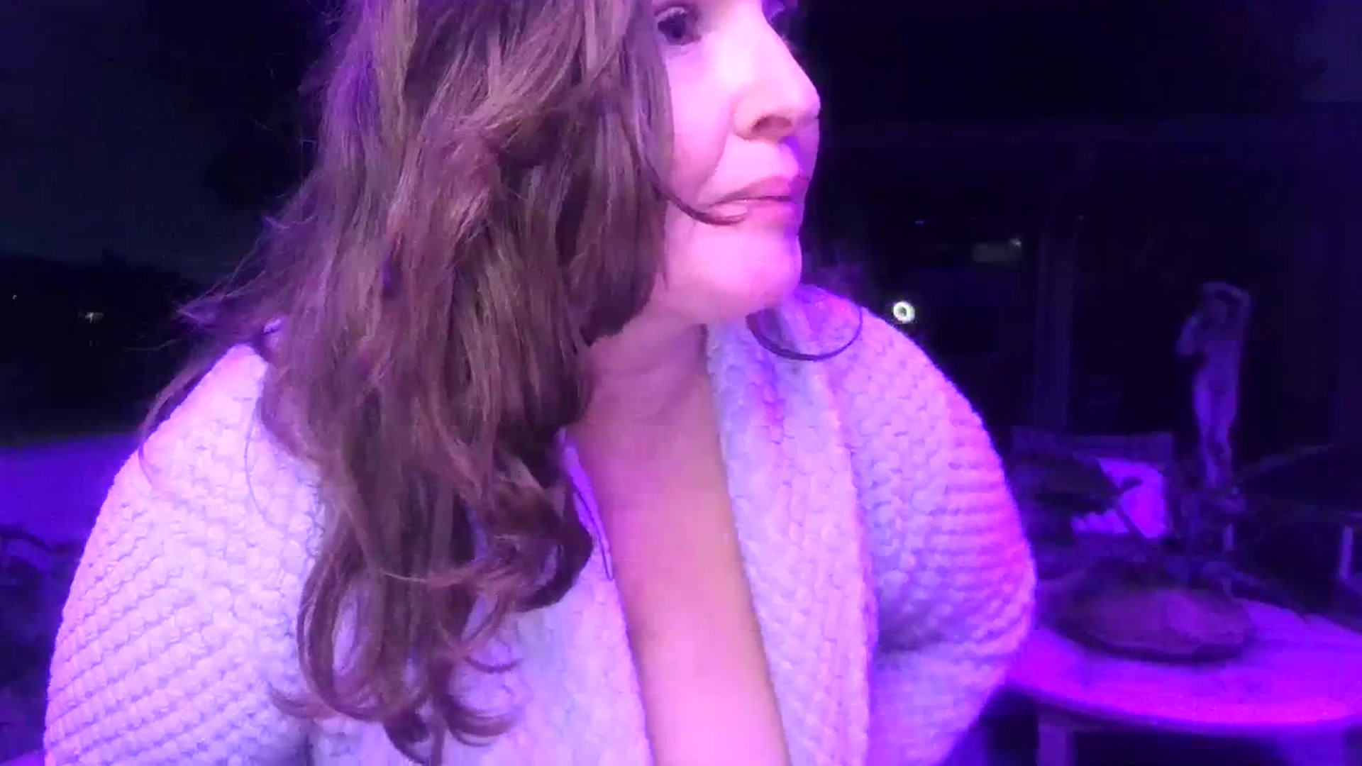 Gallery image thumbnail from Alexis_Anne's myfreecams stream on, 11/24/2023, 03:22 image 17 of 20