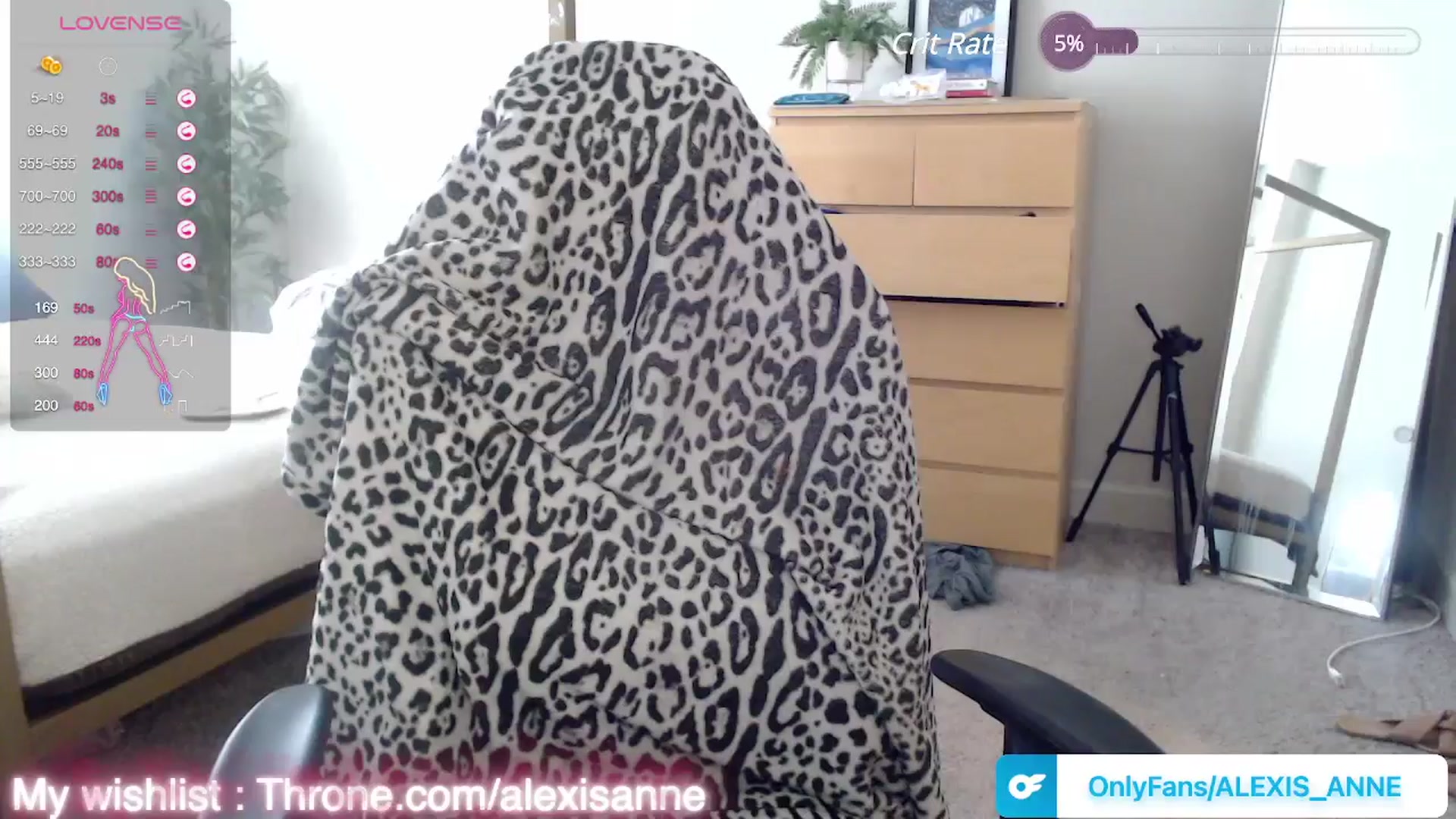 Gallery image thumbnail from Alexis_Anne's myfreecams stream on, 10/07/2024, 19:38 image 19 of 20
