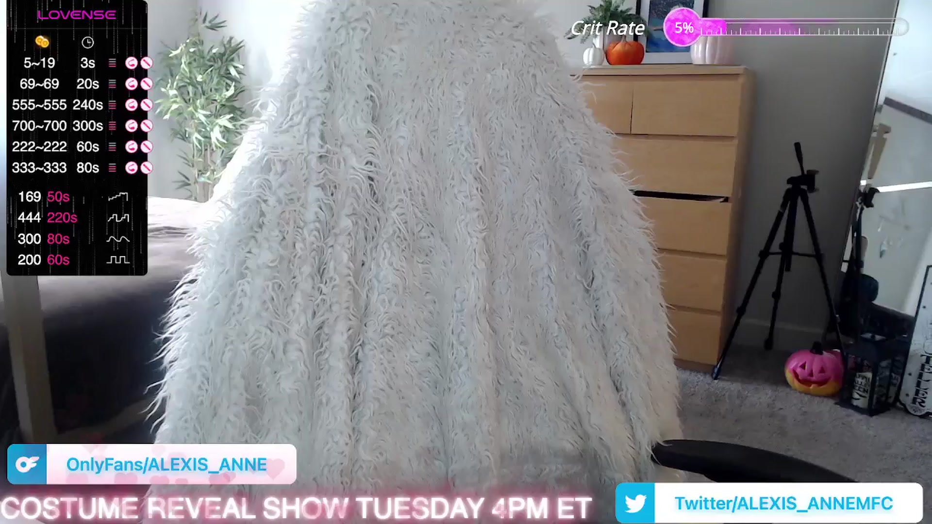 Gallery image thumbnail from Alexis_Anne's myfreecams stream on, 10/28/2024, 19:52 image 1 of 20
