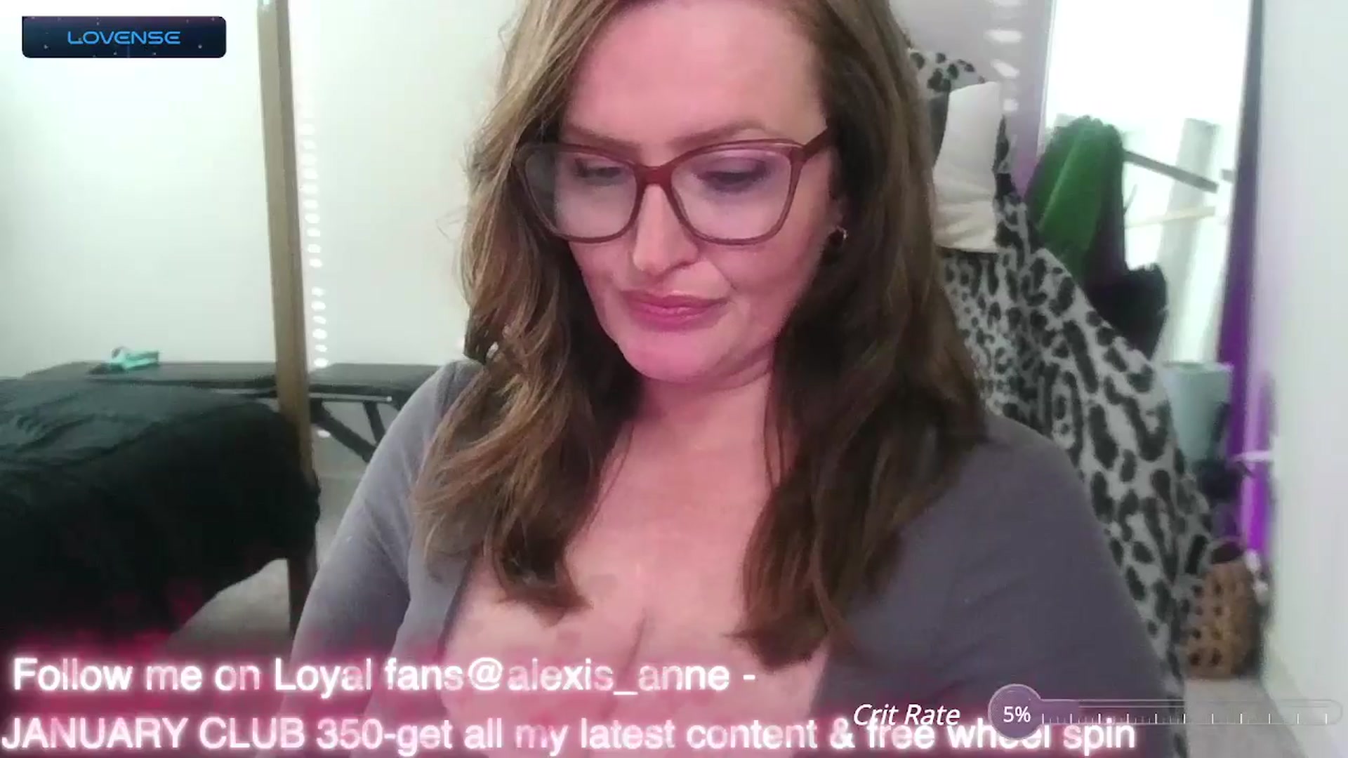 Gallery image thumbnail from Alexis_Anne's myfreecams stream on, 01/25/2025, 23:13 image 7 of 20
