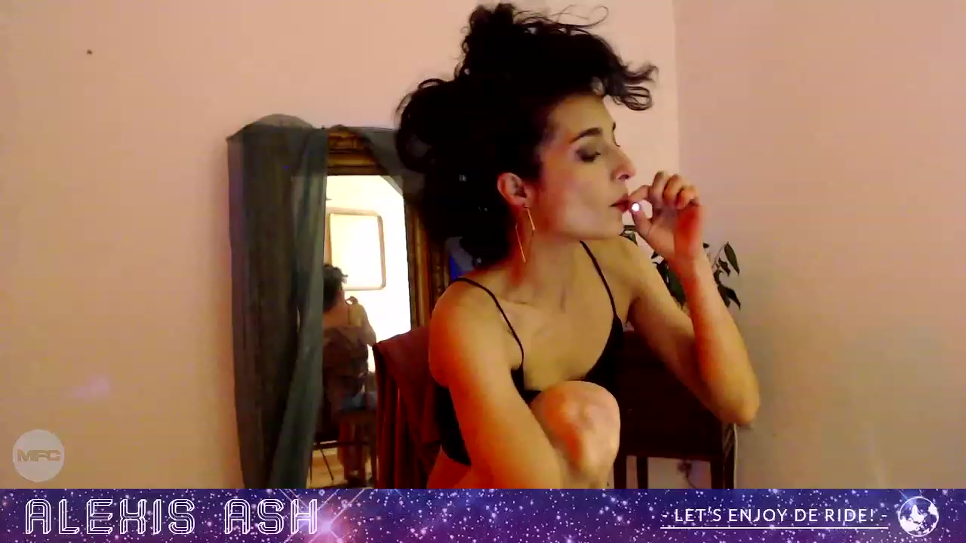 Gallery image thumbnail from Alexis_Ash's myfreecams stream on, 11/21/2022, 05:56 image 7 of 20