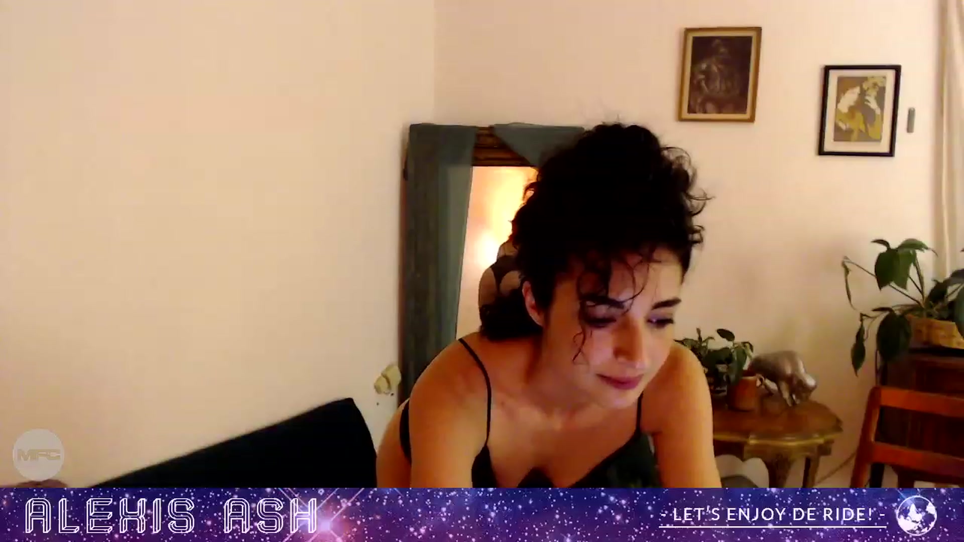 Gallery image thumbnail from Alexis_Ash's myfreecams stream on, 11/28/2022, 06:40 image 11 of 20