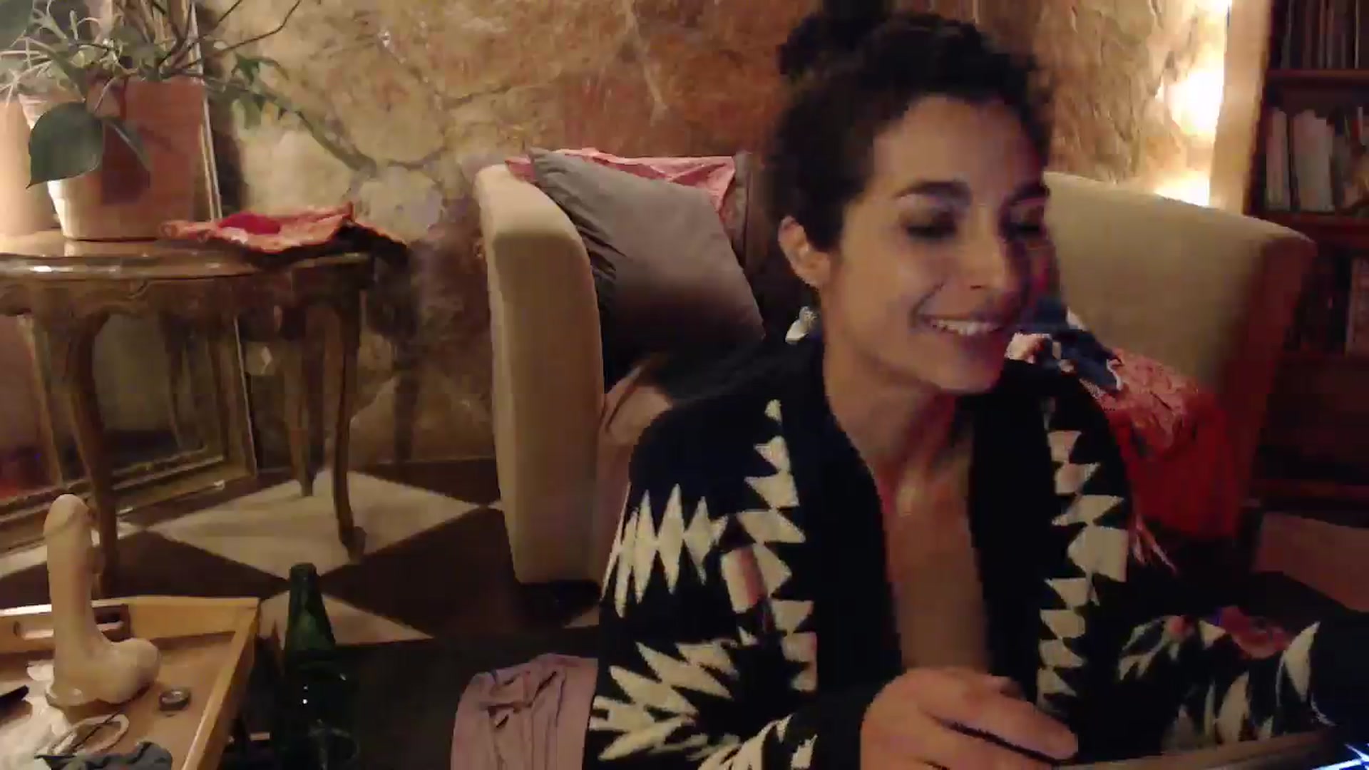 Gallery image thumbnail from Alexis_Ash's myfreecams stream on, 06/22/2024, 10:33 image 13 of 20