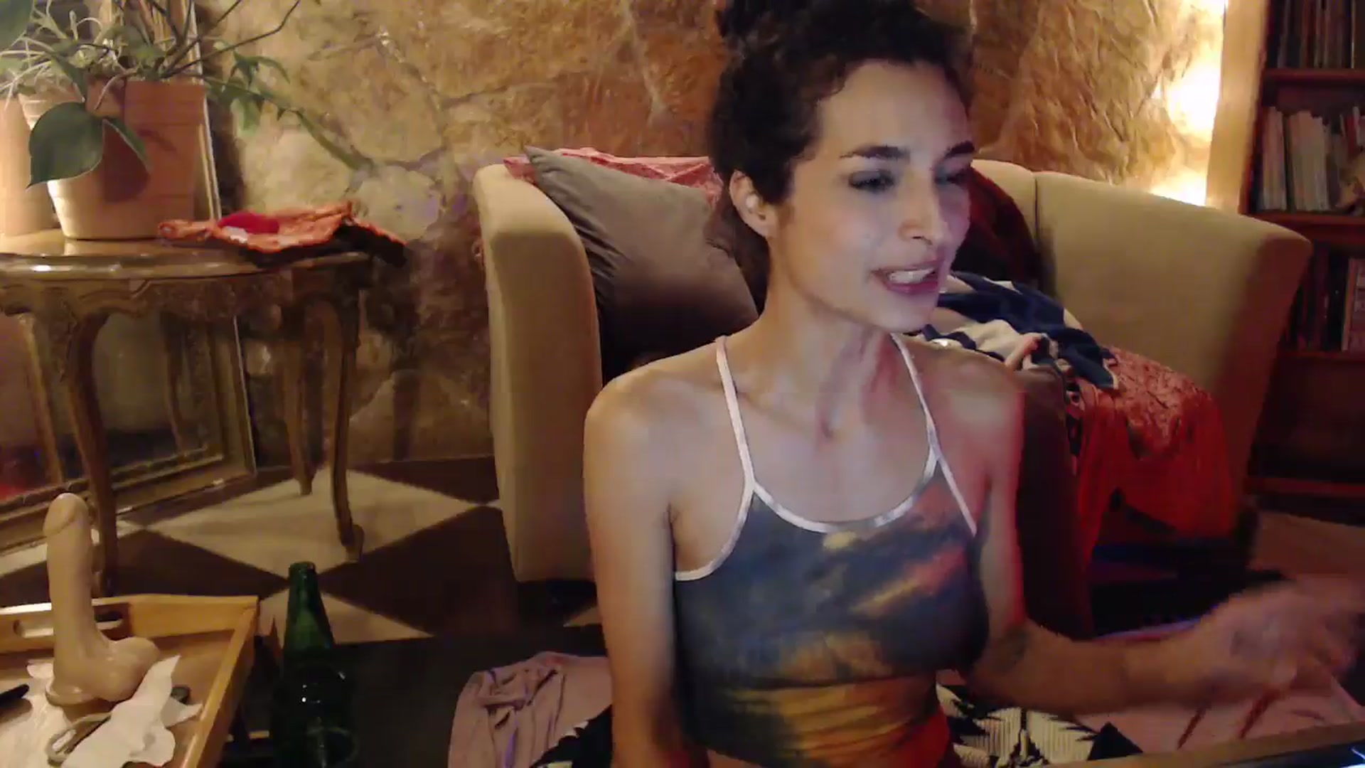 Gallery image thumbnail from Alexis_Ash's myfreecams stream on, 06/22/2024, 10:33 image 16 of 20