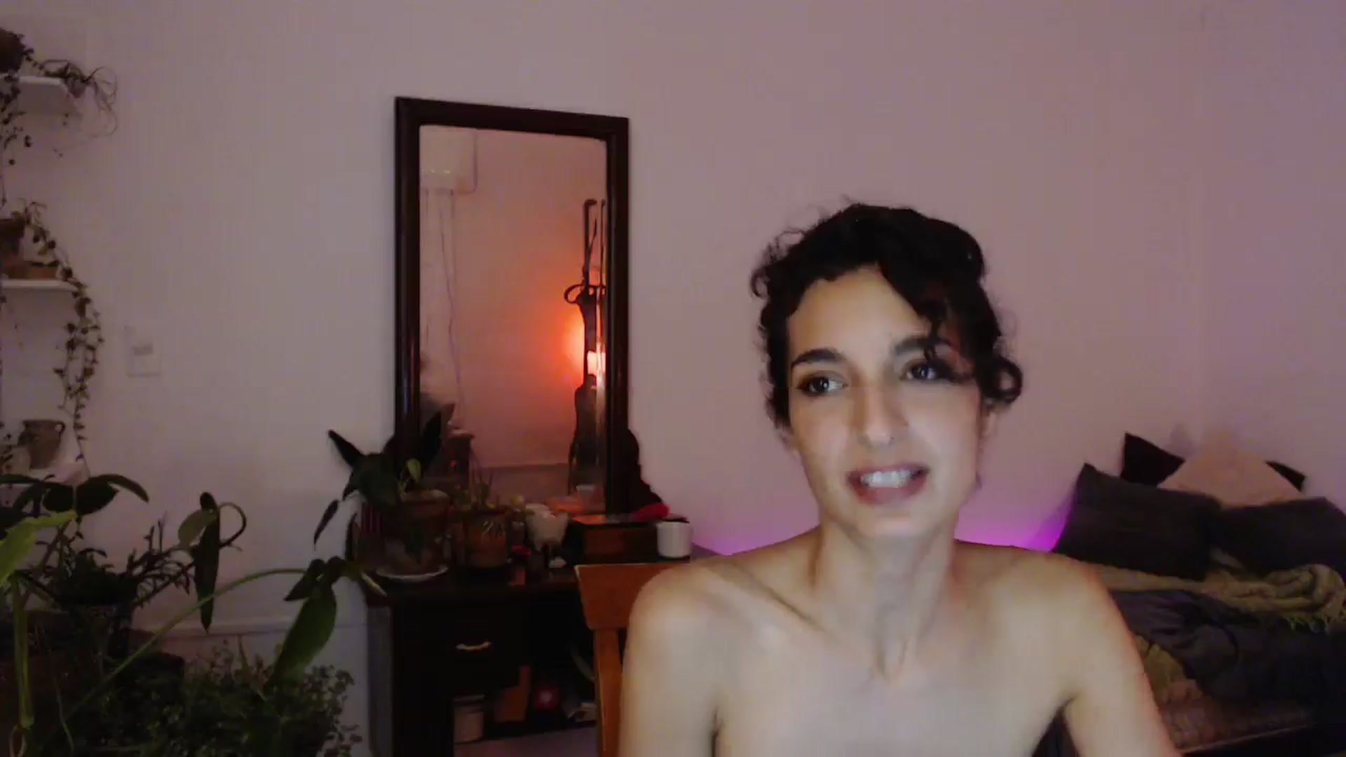 Gallery image thumbnail from Alexis_Ash's myfreecams stream on, 07/29/2024, 11:51 image 5 of 20
