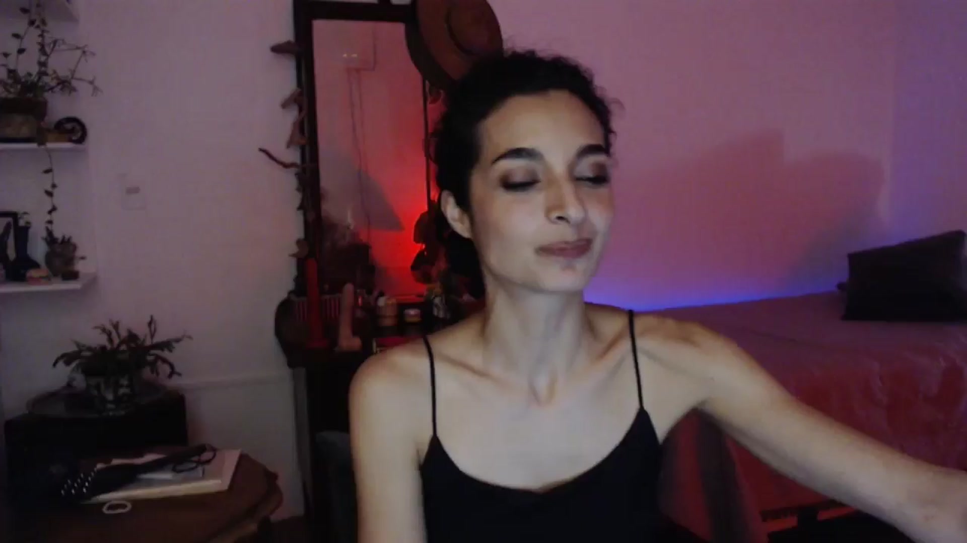 Gallery image thumbnail from Alexis_Ash's myfreecams stream on, 08/26/2024, 08:18 image 18 of 20
