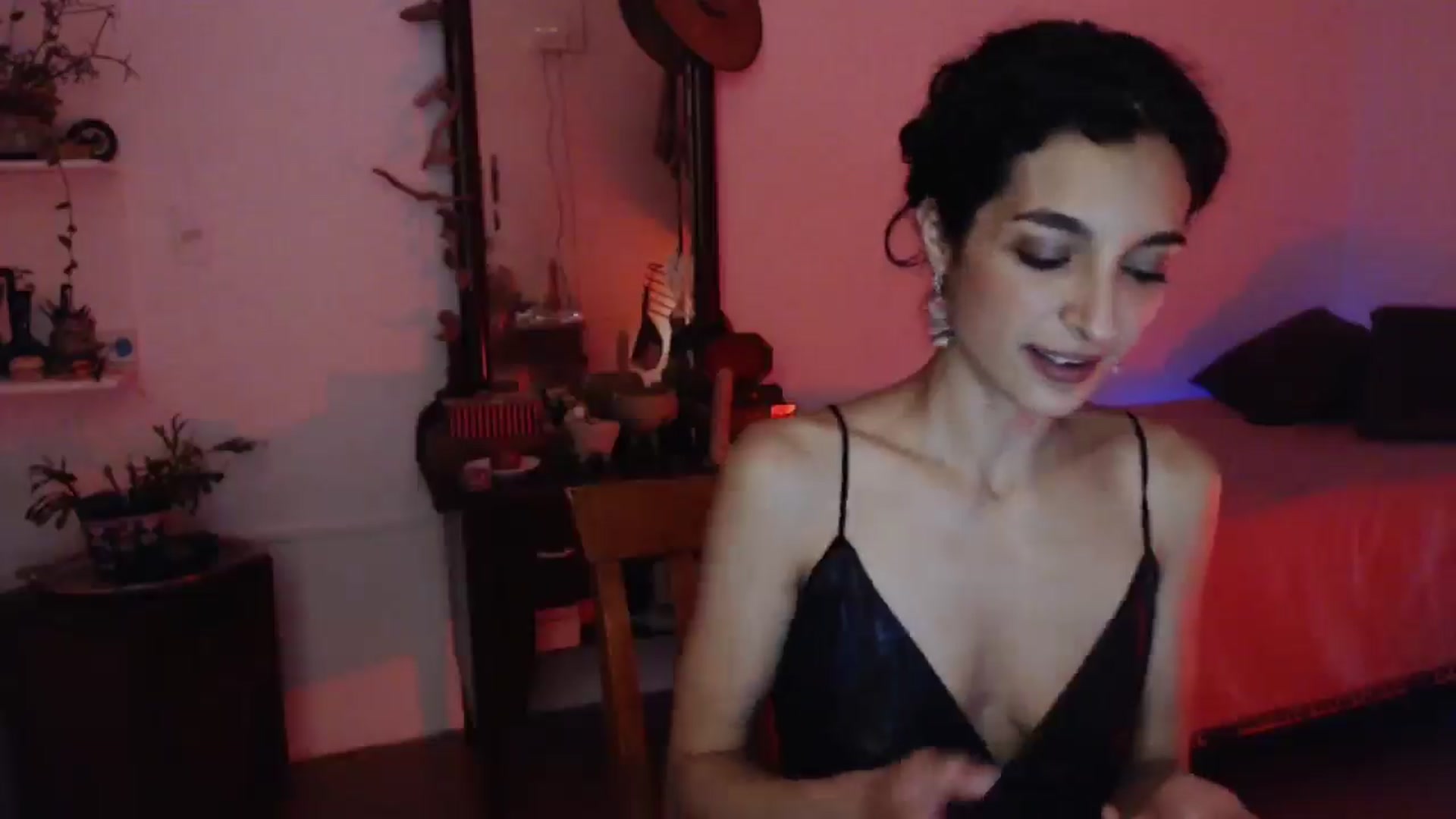Gallery image thumbnail from Alexis_Ash's myfreecams stream on, 09/02/2024, 08:37 image 17 of 20