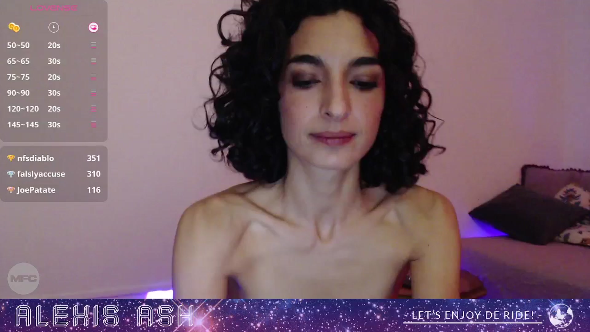 Gallery image thumbnail from Alexis_Ash's myfreecams stream on, 12/20/2024, 09:40 image 4 of 20