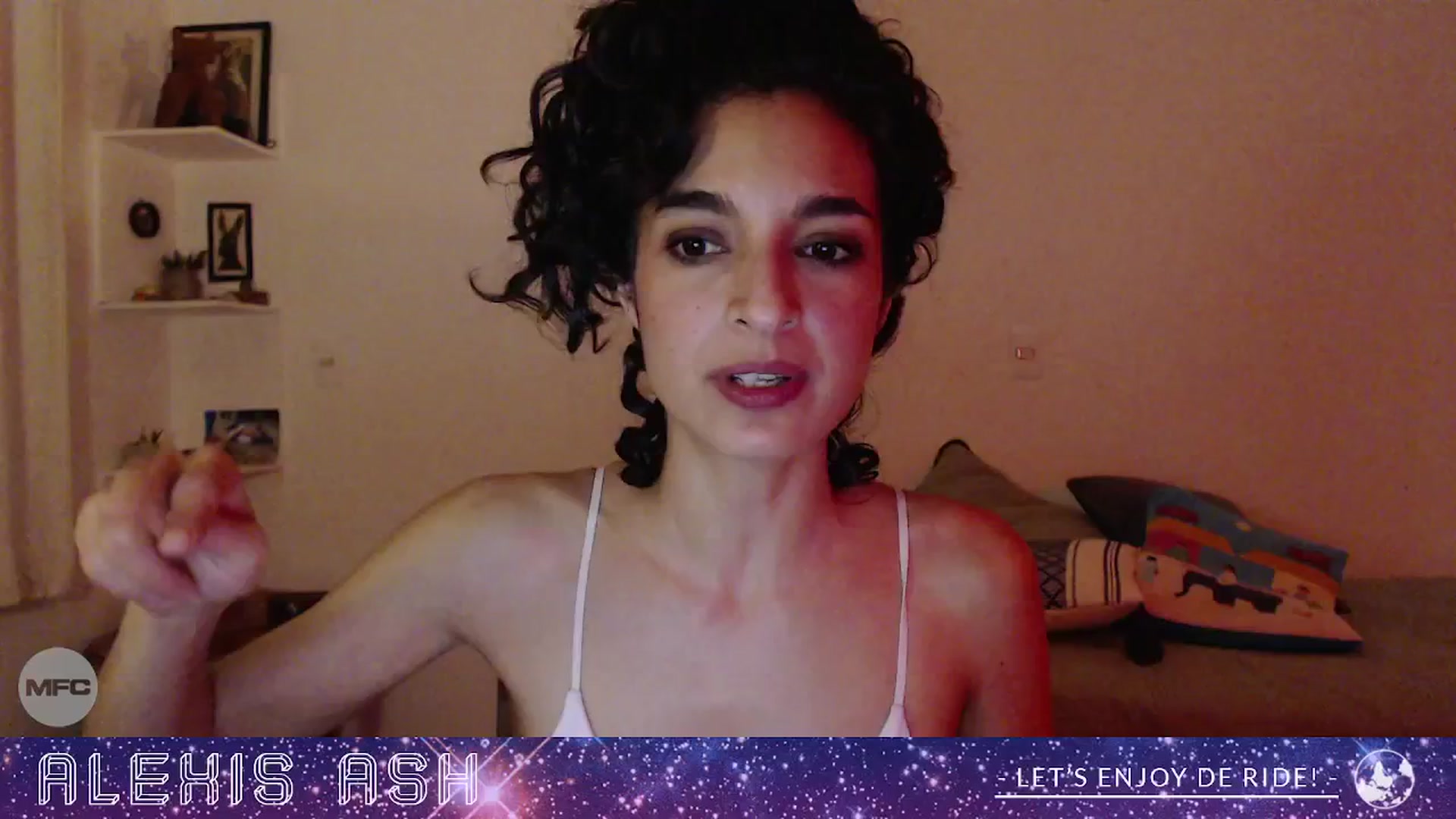 Gallery image thumbnail from Alexis_Ash's myfreecams stream on, 04/06/2025, 09:17 image 6 of 20