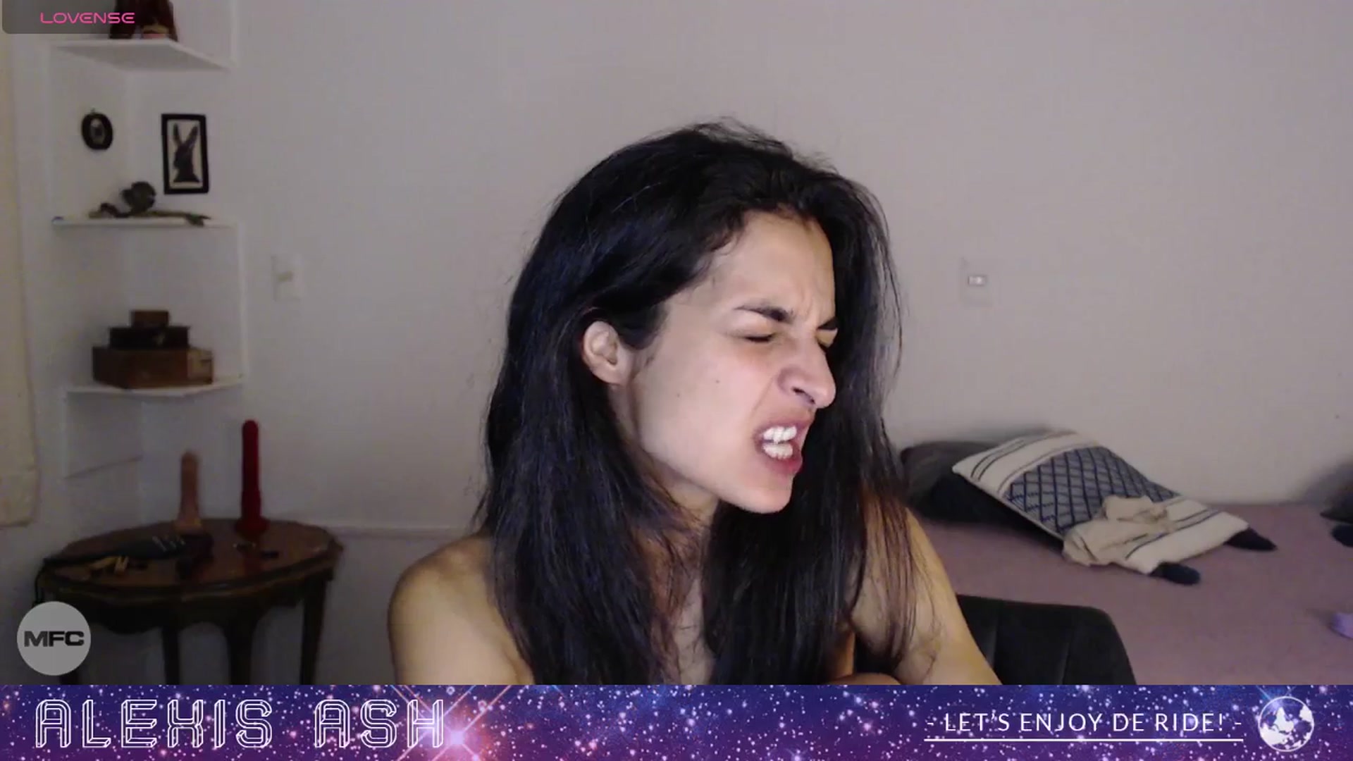 Gallery image thumbnail from Alexis_Ash's myfreecams stream on, 08/24/2025, 10:13 image 17 of 20